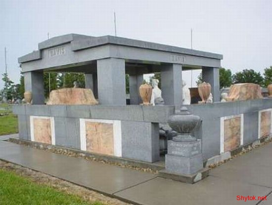 Самые необычные надгробия (61 фотография), photo:6