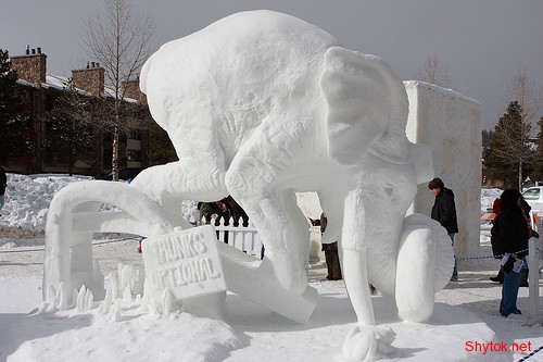 Красивые снежные скульптуры (фото)